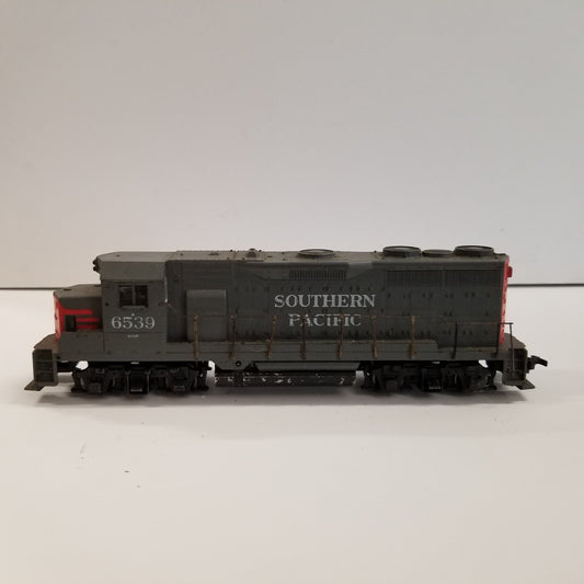 HO Scale Athearn Southern Pacific GP-40 Locomotive No.6539