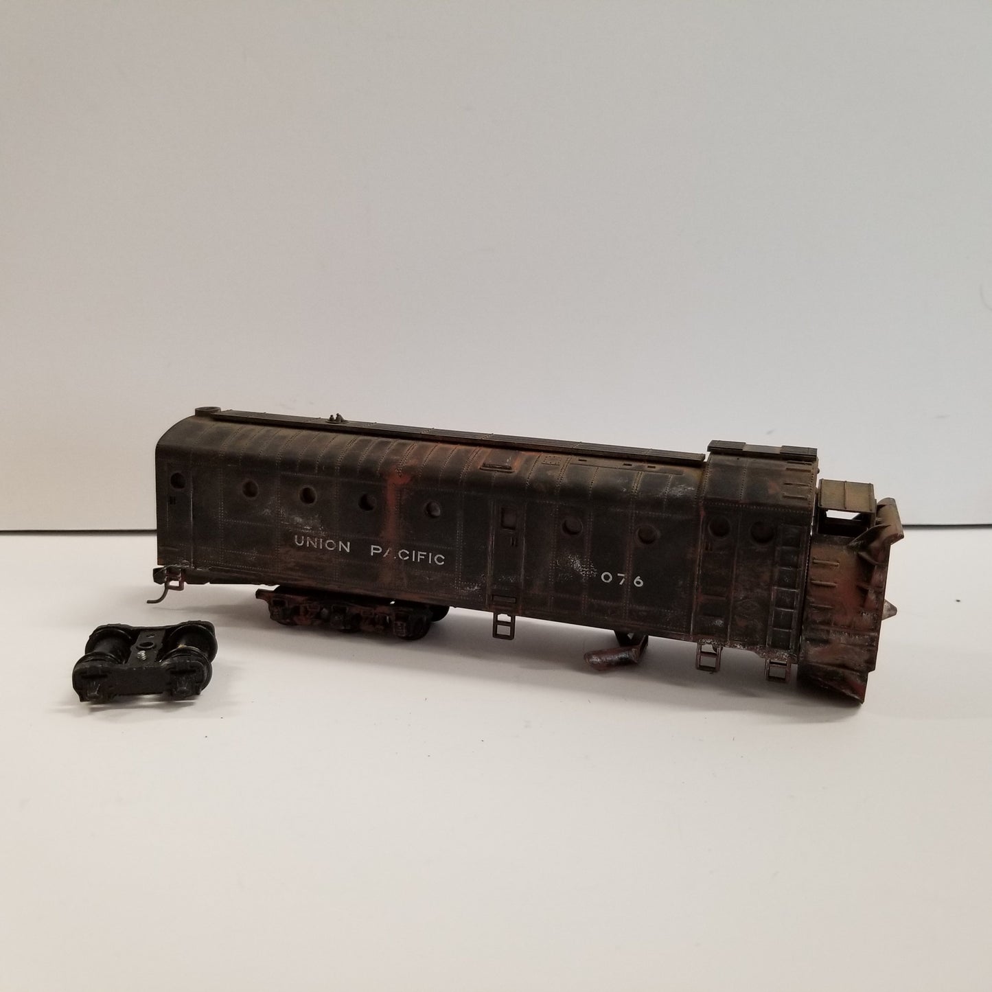 HO Scale Athearn Union Pacific Rotary Snow Plow No.076