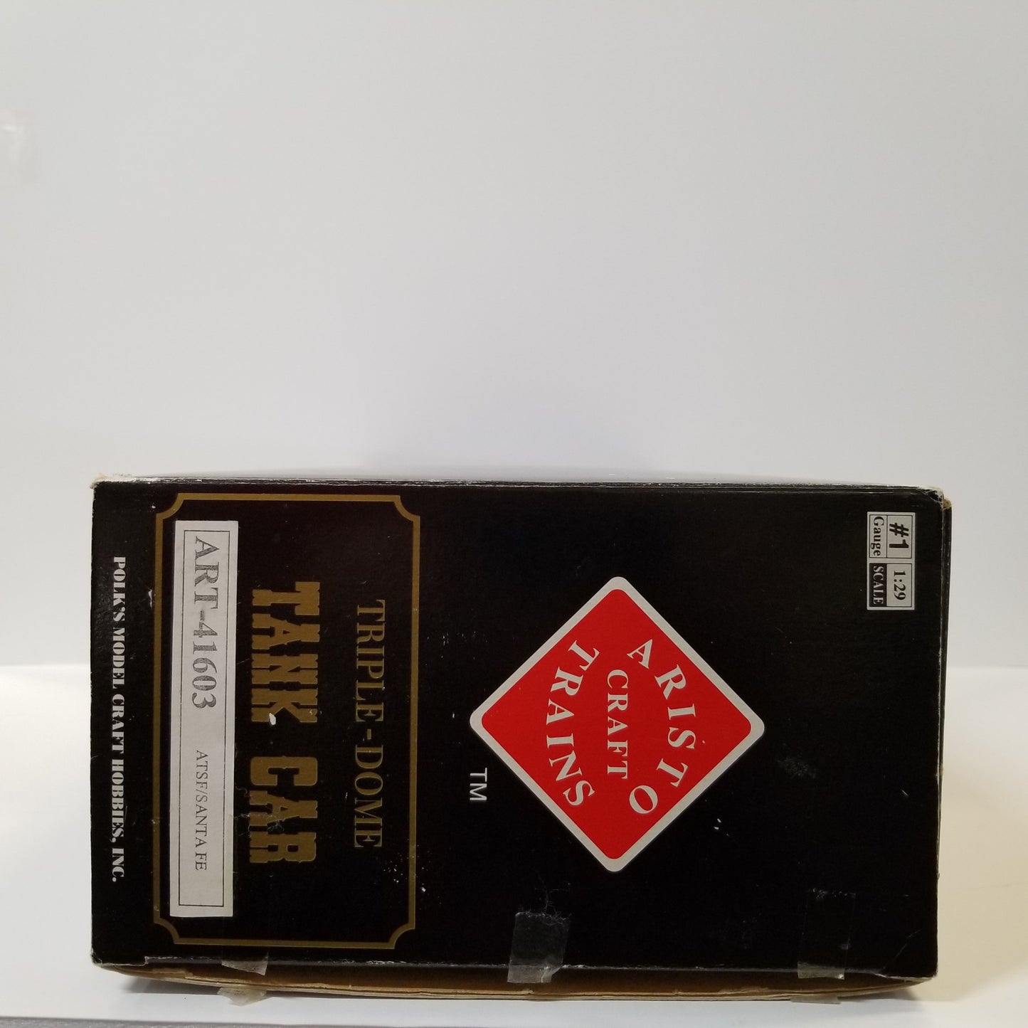 Aristo Craft ATSF Triple Dome Tank Car 41603