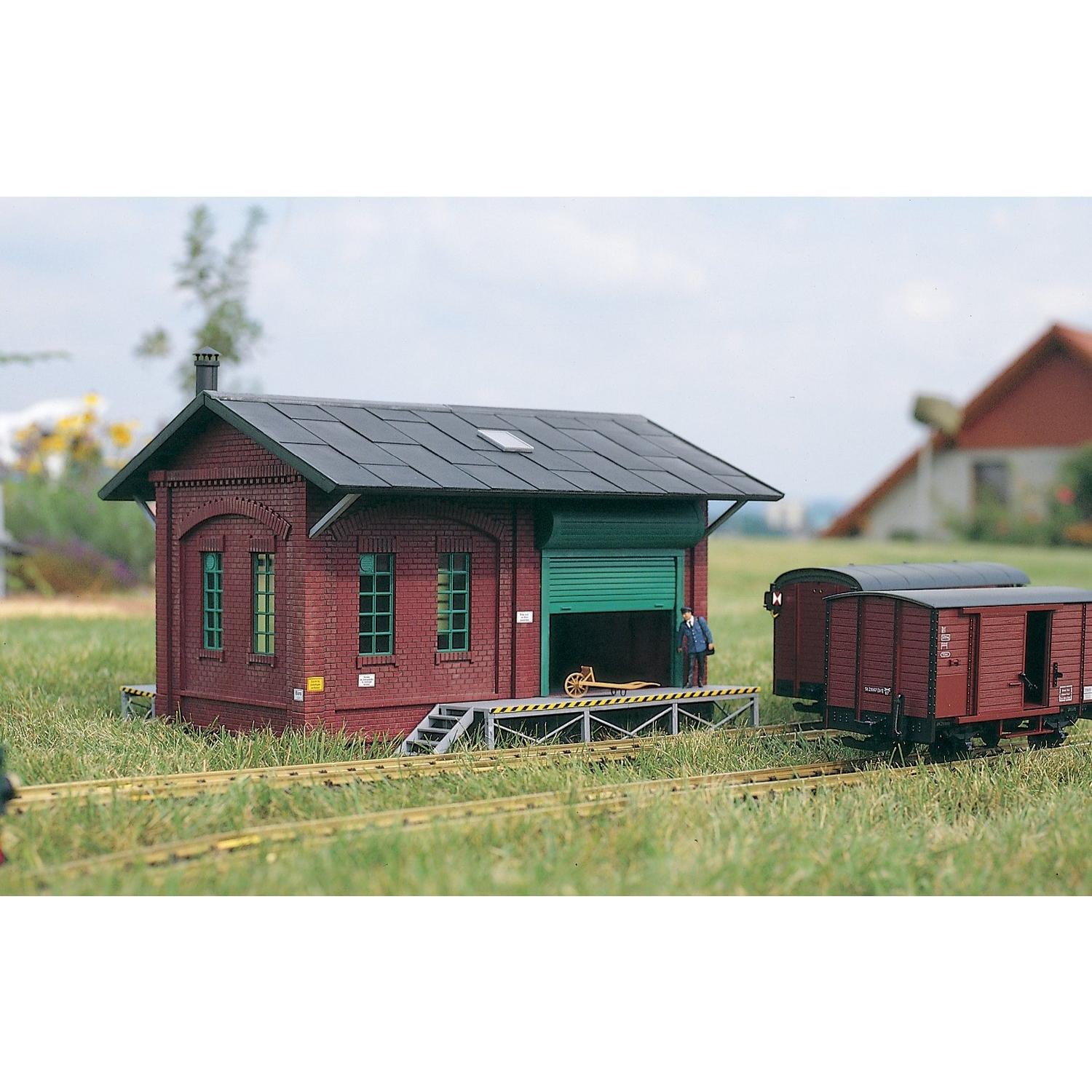 62008 Sonneberg Goods Depot - Swasey's Hardware & Hobbies