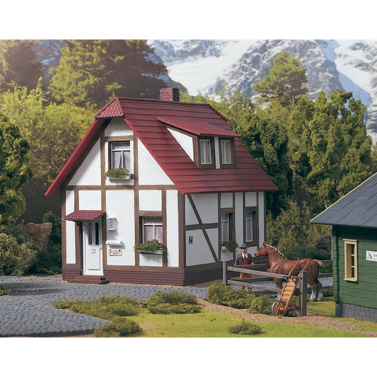 62050 Kings Half Timber House - Swasey's Hardware & Hobbies