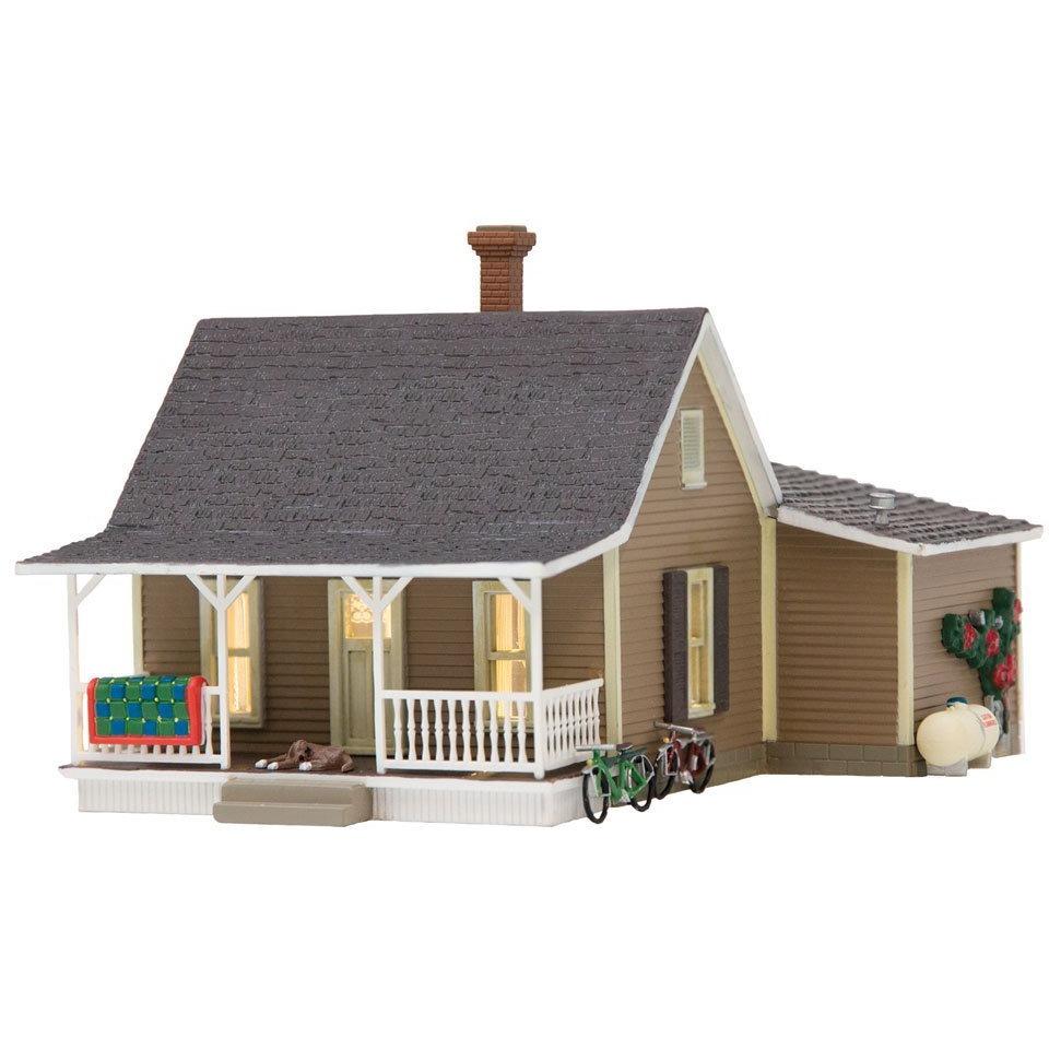 BR4926 N B/U Granny's House
