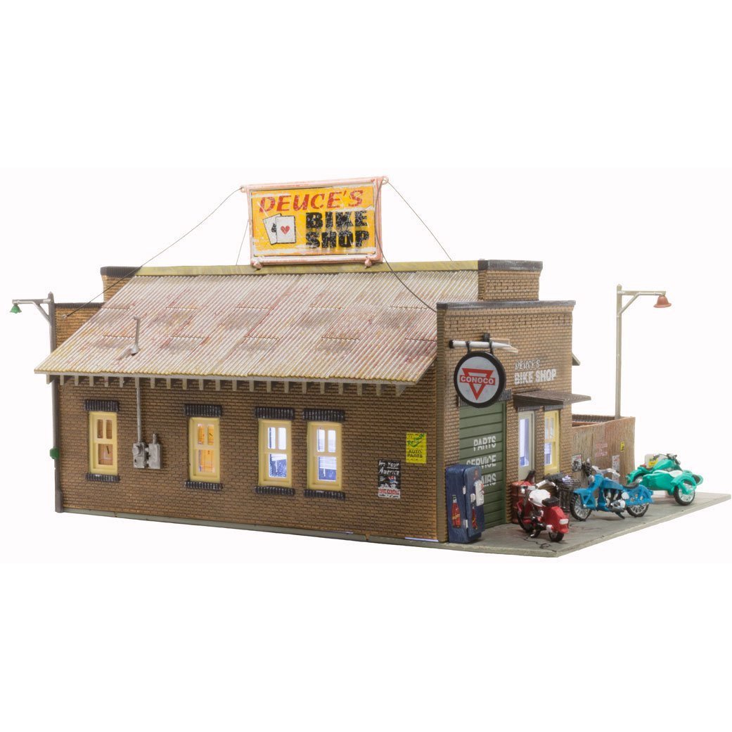 BR5045 HO Built-Up Deuce's Cycle Shop