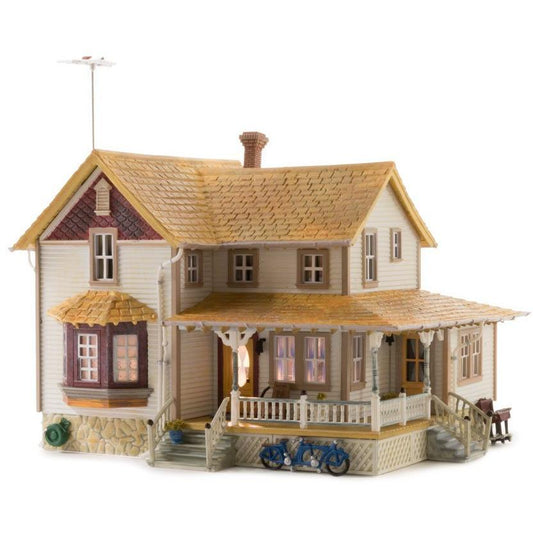 BR5046 HO Built-Up Corner Porch House