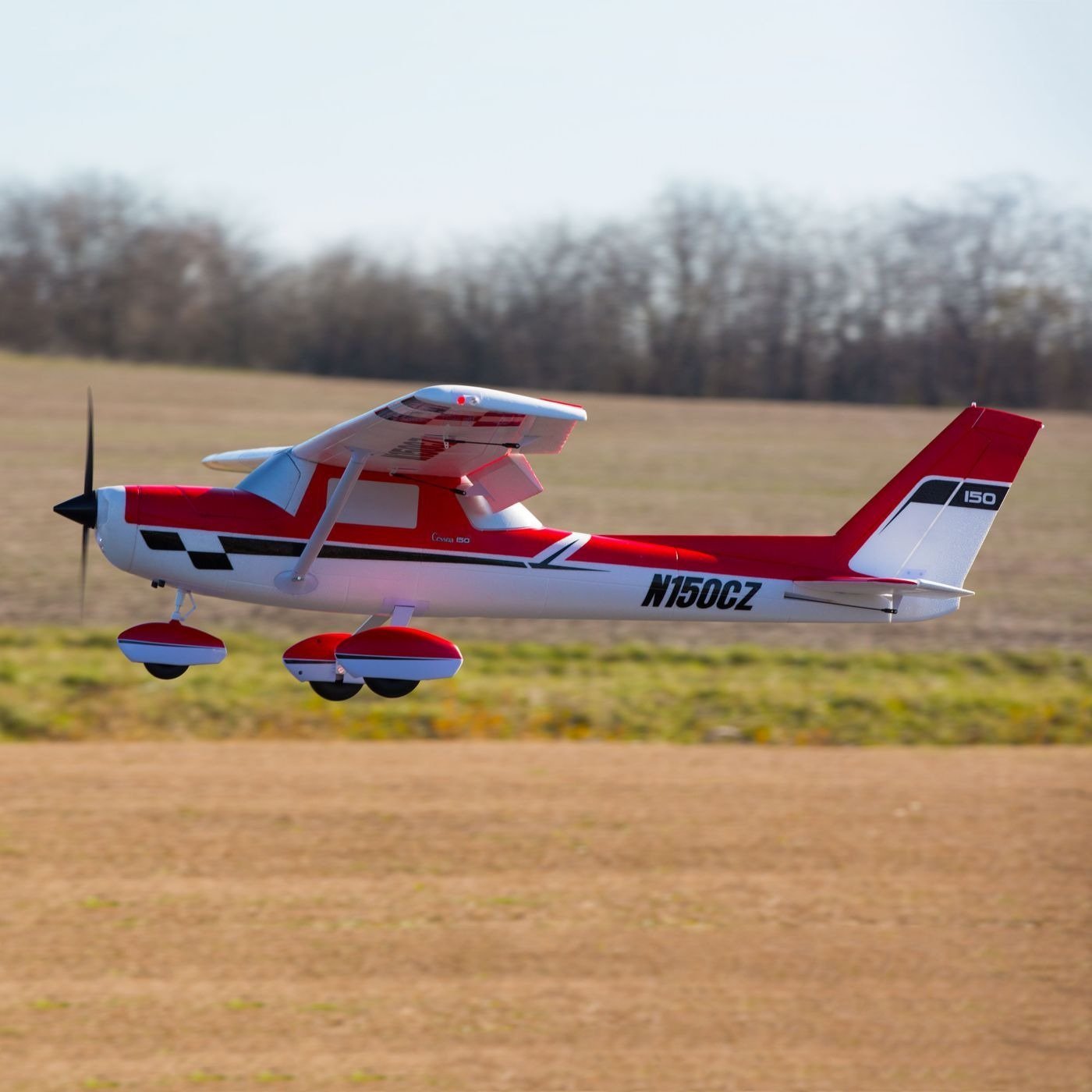 EFL1450 Carbon-Z Cessna 150 2.1m BNF Basic