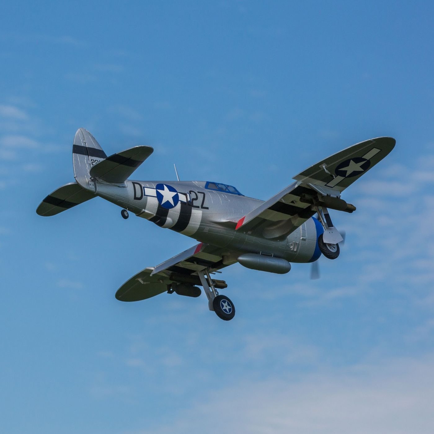 EFL8475 P-47 1.2 PNP
