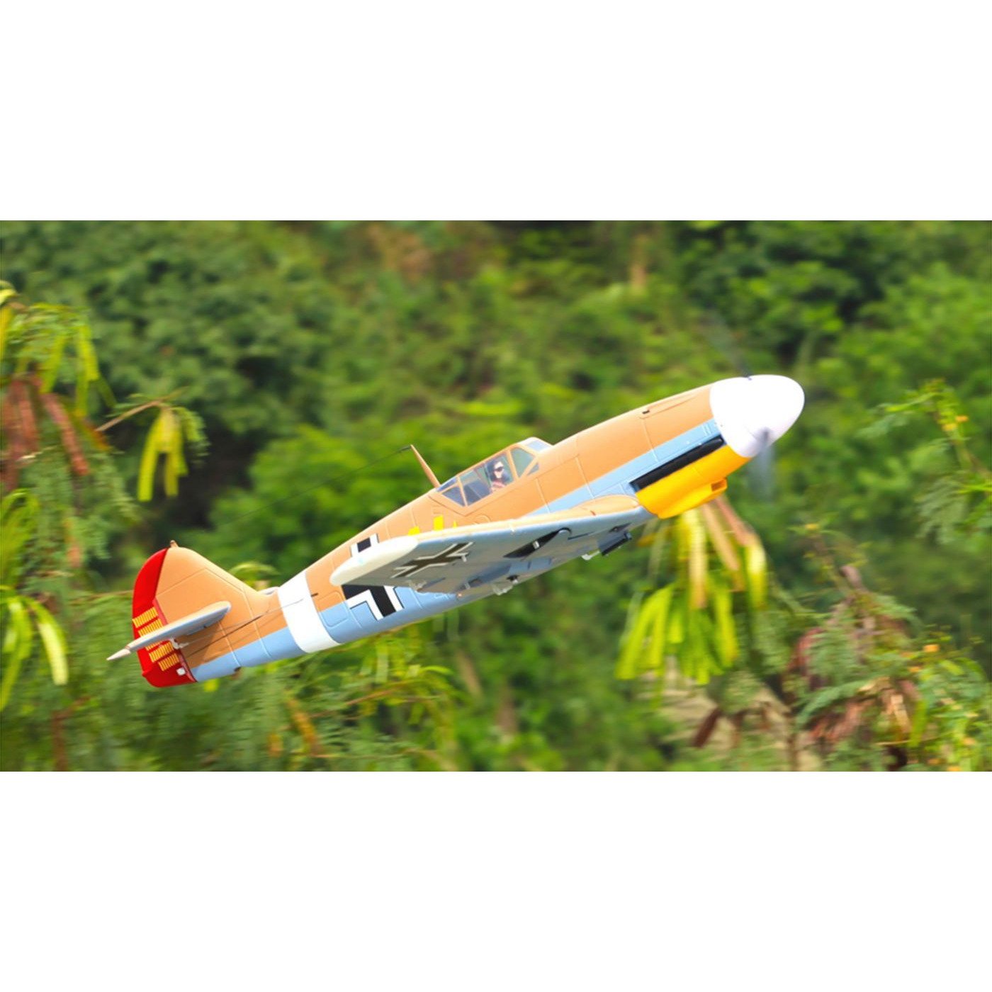 FMM046PBRN BF109, Brown, PNP, 1400mm
