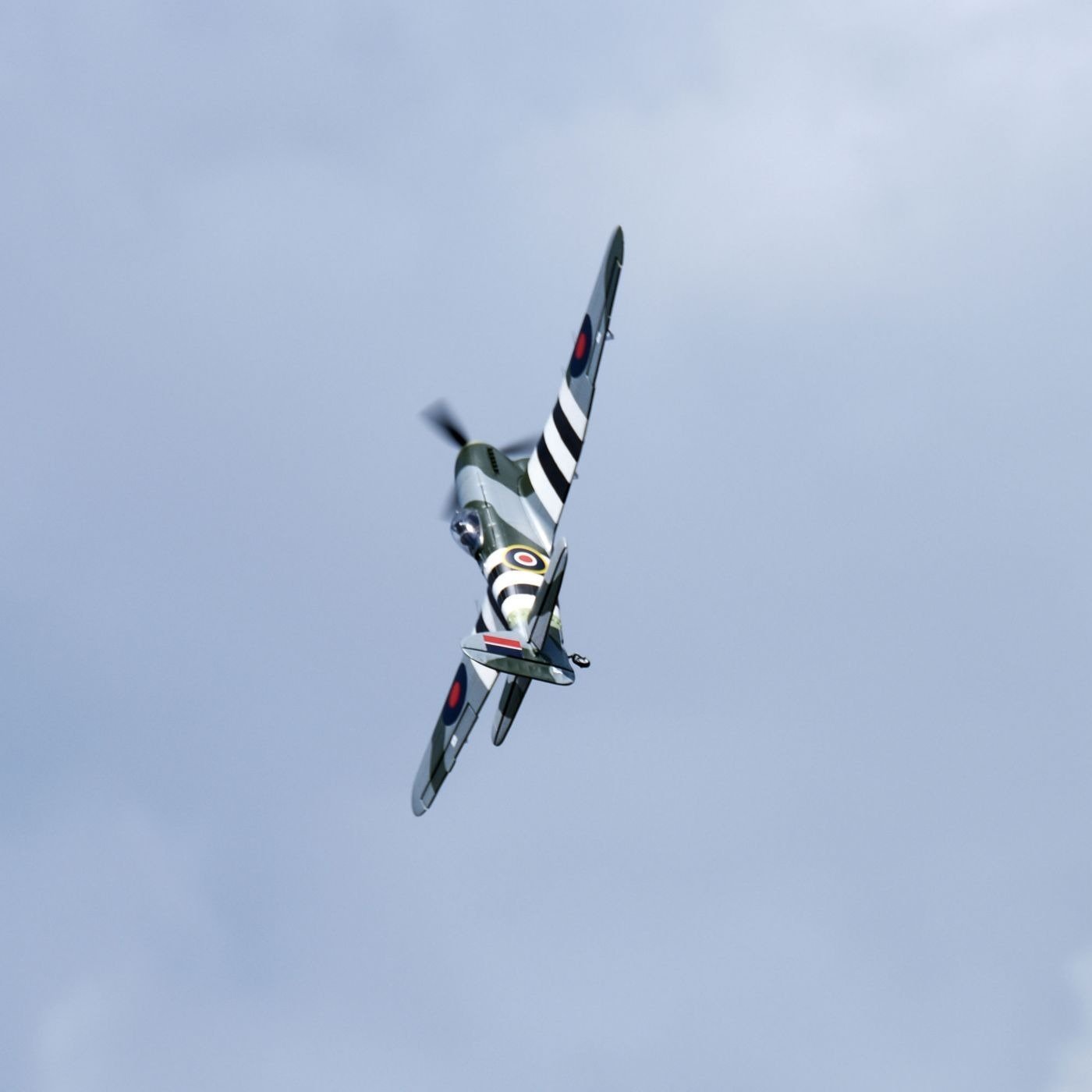 FMM086P Typhoon 1100mm PNP