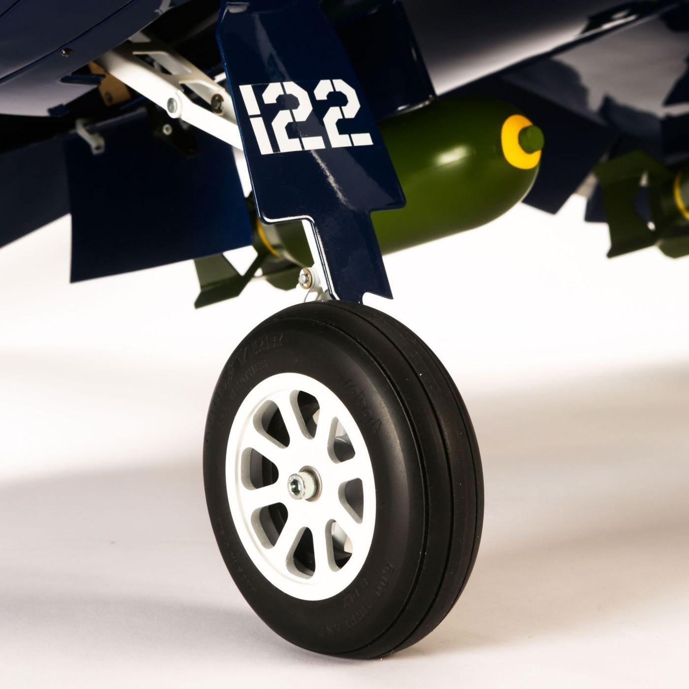HAN4760 F4U-1D Corsair 60cc ARF (3 Boxes)