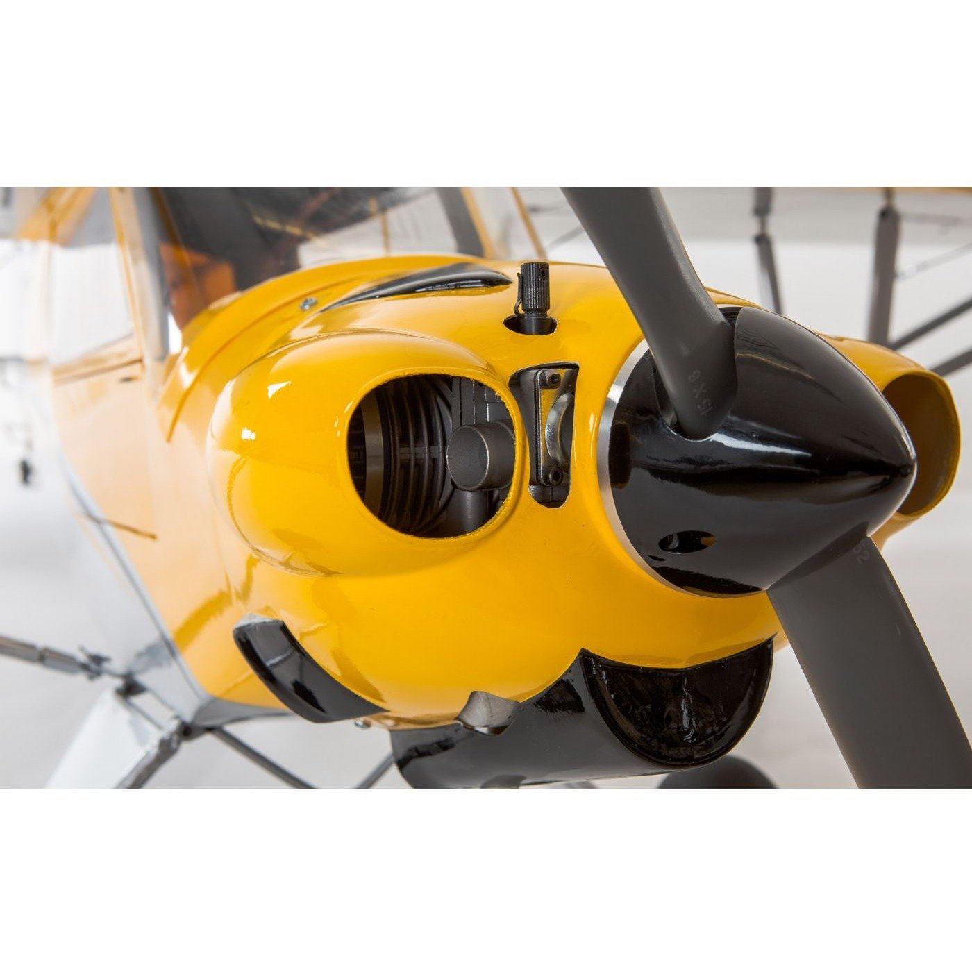 HAN5065 Carbon Cub 15cc ARF