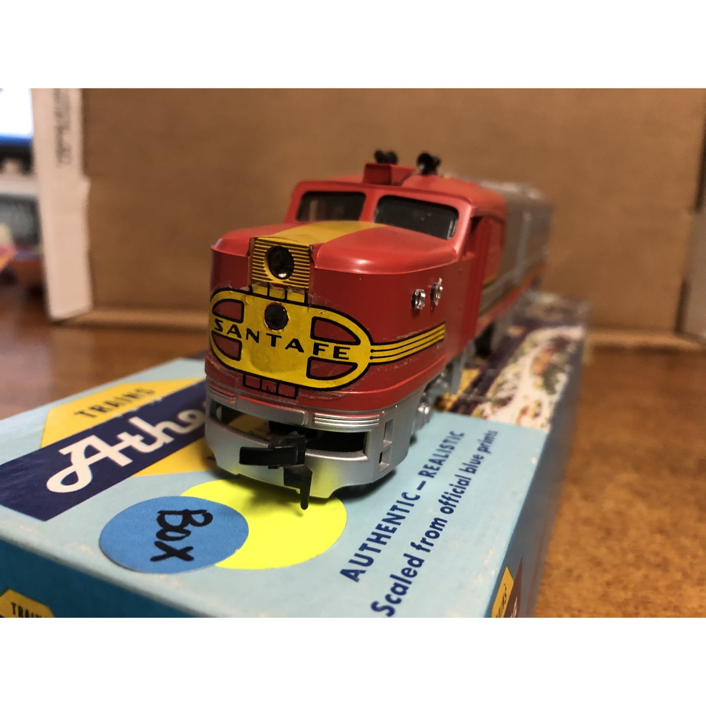 HO Scale Athearn PA1 Unpowered Santa Fe Locomotive #75