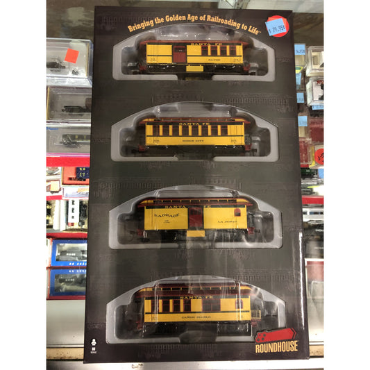 Roundhouse 84301 HO Scale Santa Fe Overton Set
