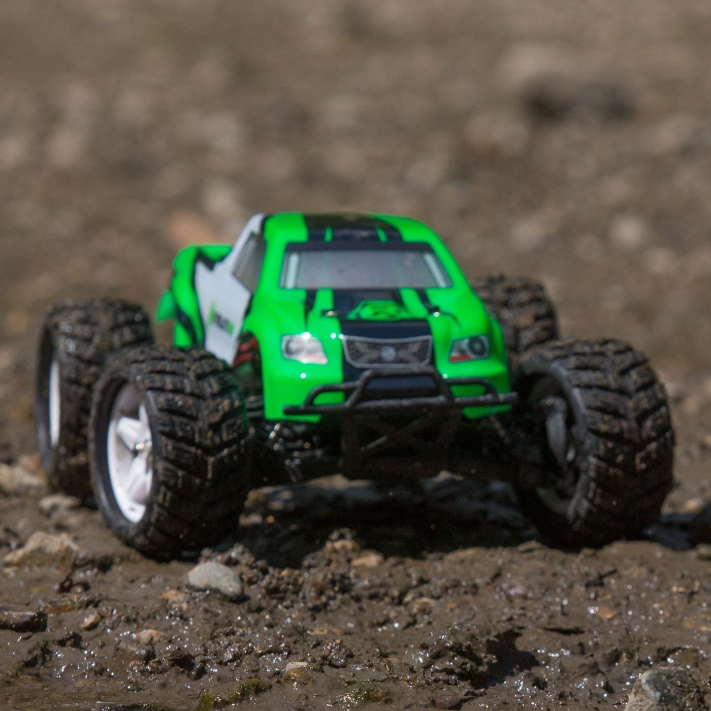 1/18 Seismic 4WD Monster Truck RTR Green/White