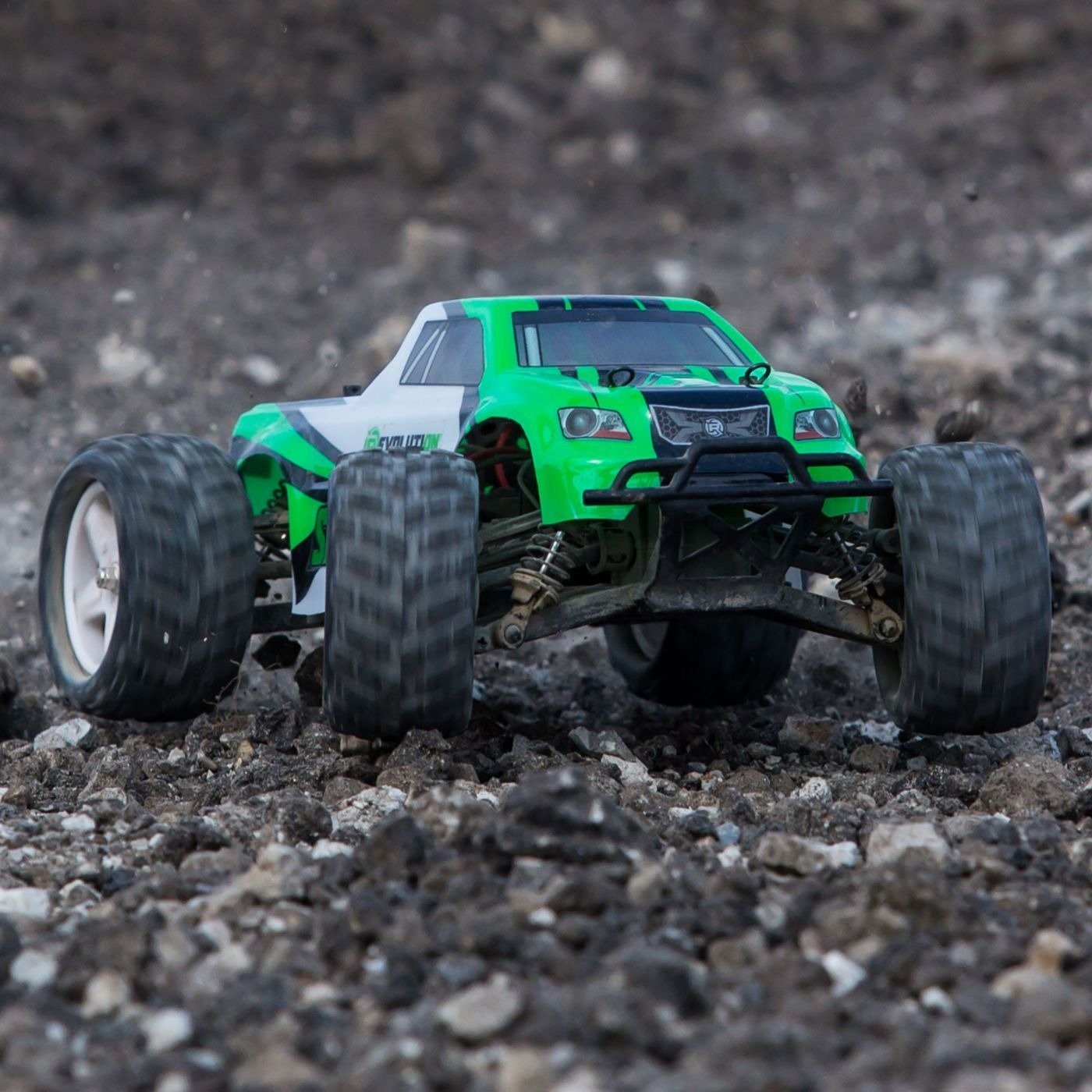 1/18 Seismic 4WD Monster Truck RTR Green/White