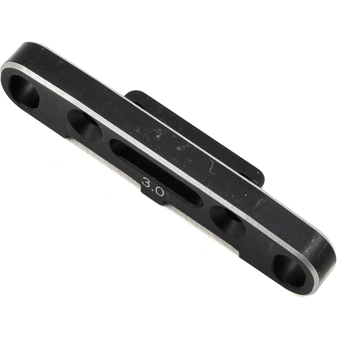 SWorkz S104 EVO Aluminum Rear Lower Arm Plate (FCSS Chassis)